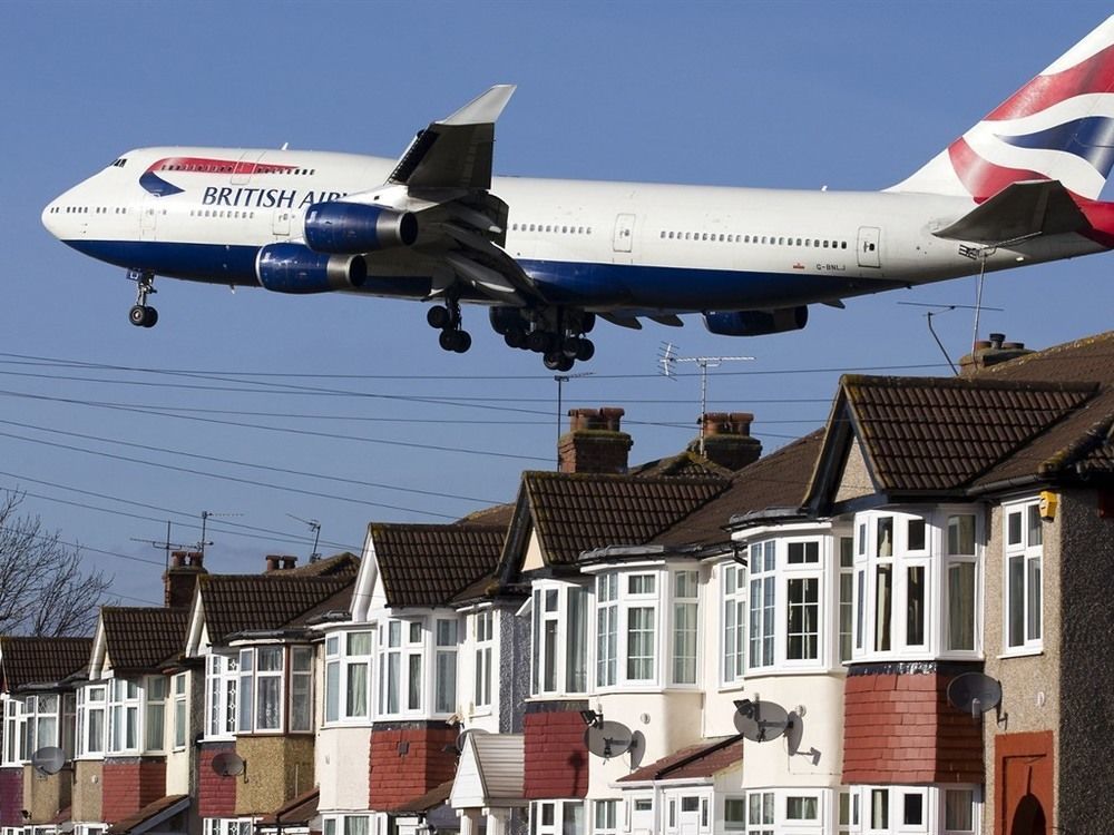 Sk Heathrow Hotel Хейс Екстериор снимка
